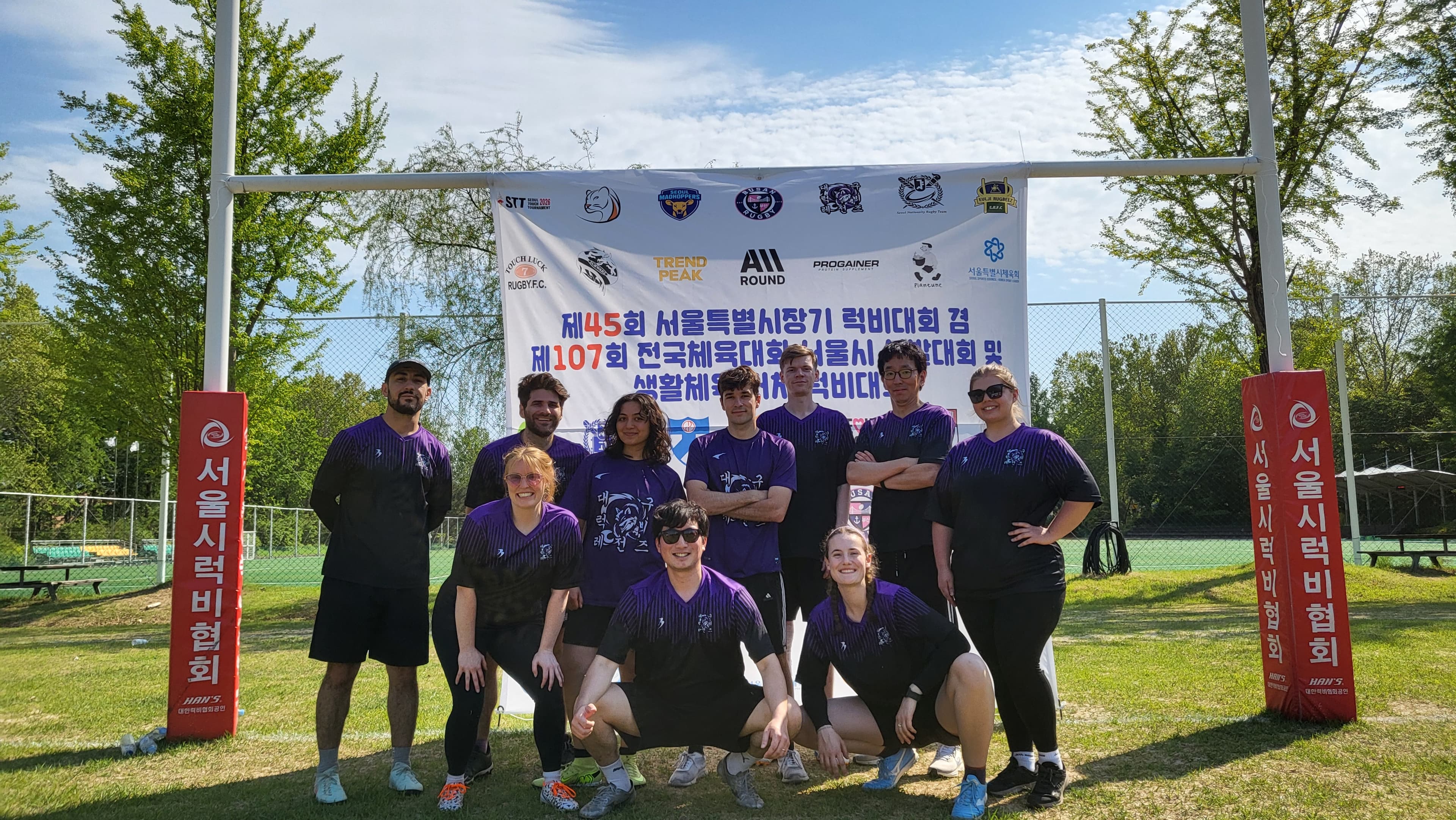 Daegu Rugby Legends team photo